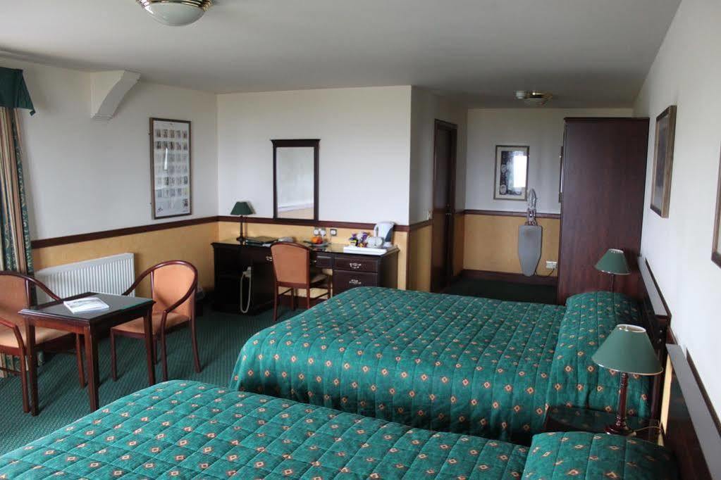 The Weigh Inn Hotel & Lodges Thurso Exterior foto